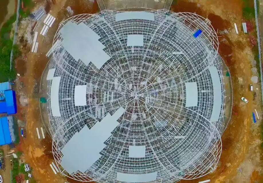 上海体育馆网架